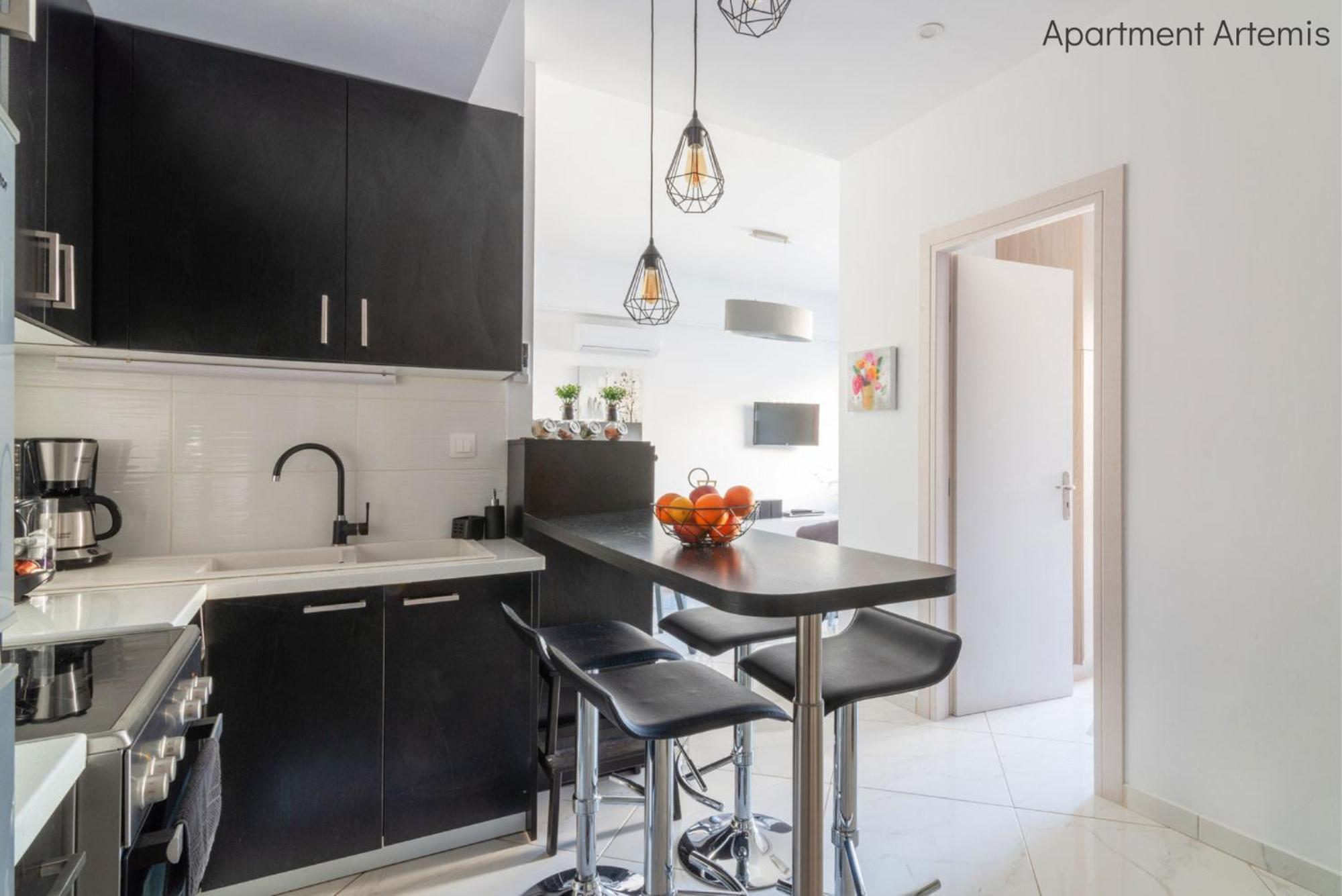 Apollo & Artemis By Heloni Apartments Athens Exterior photo